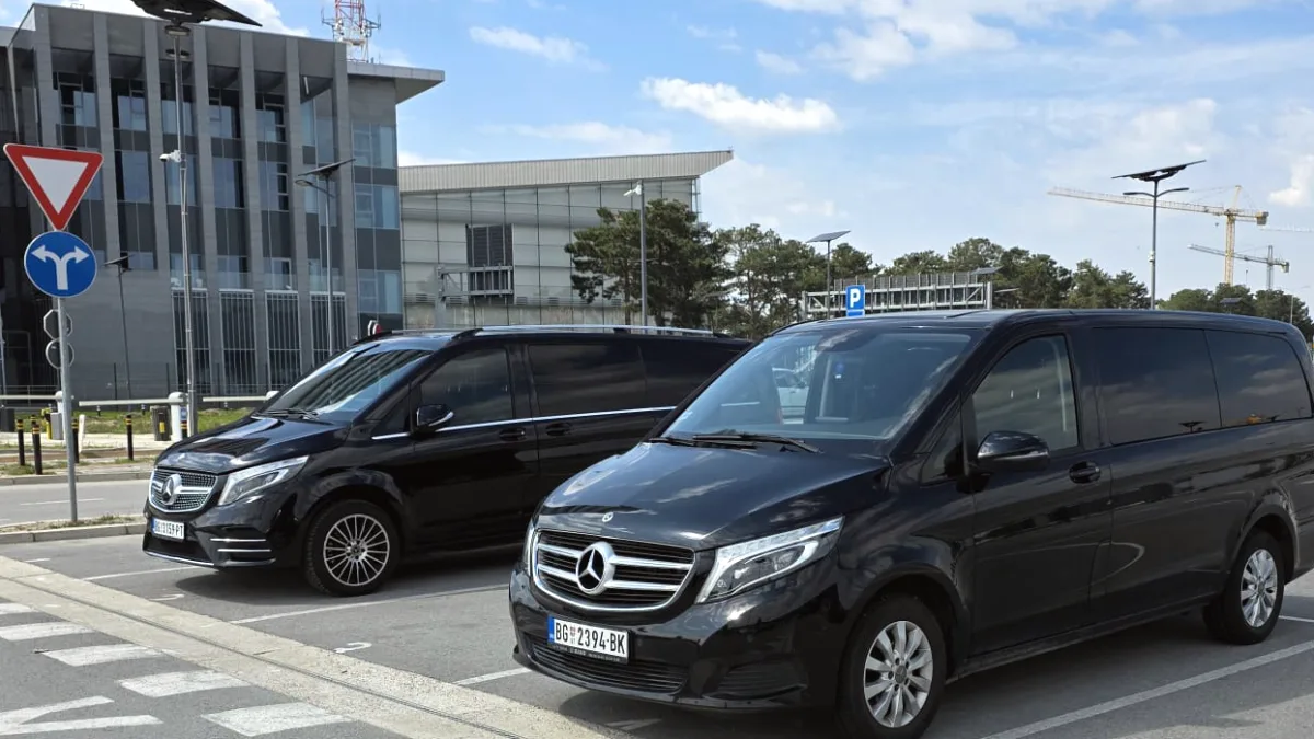 mini kombi beograd - shuttle dnevni izleti (shuttle i dnevni izleti). Belgrade minivan for Avala, Karlovci and half-day loops